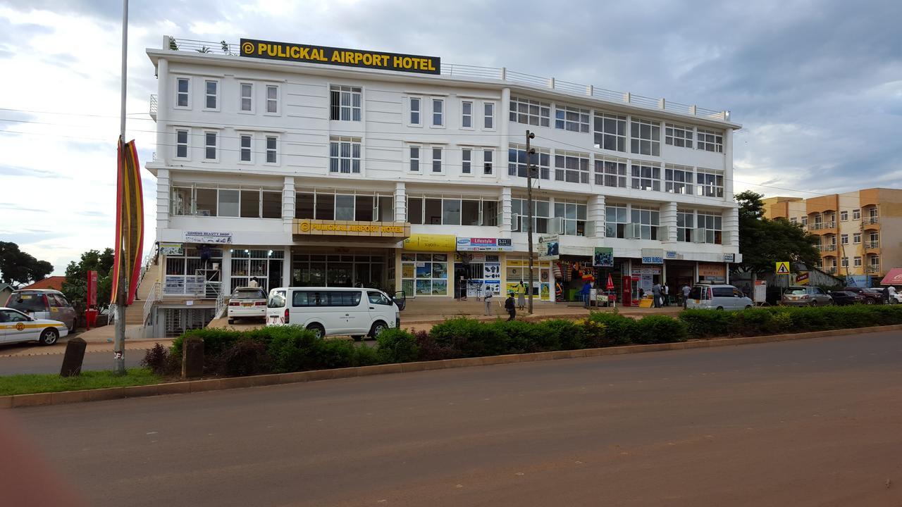 Pulickal Airport Hotel 恩德培 外观 照片
